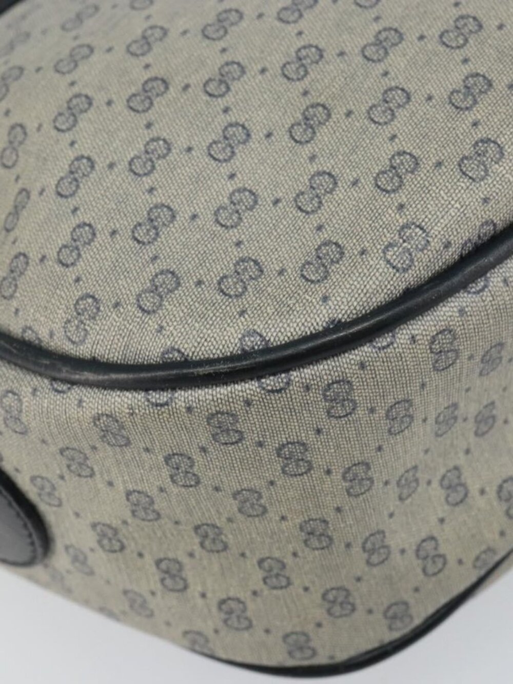 Authentic GUCCI Micro GG Supreme Shoulder Bag PVC Navy Gold 001 115 0918 - Picture 5 of 16